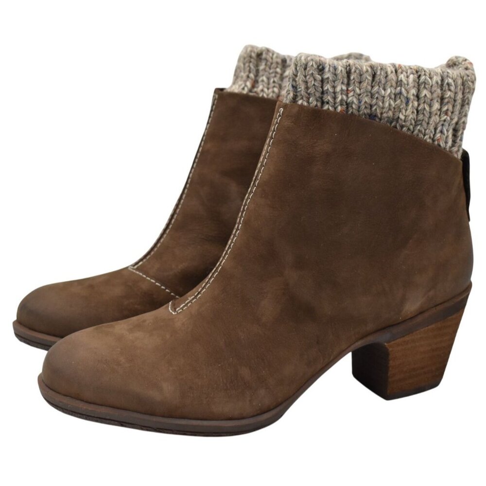 Comfortiva Womens Size 7.5 Brianne Chocolate Nubuck Zip Heeled‎ Booties Boots